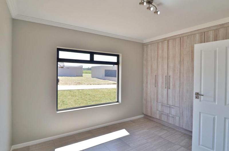 3 Bedroom Property for Sale in Kidds Beach Eastern Cape